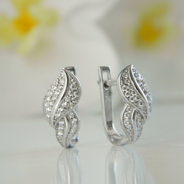 Серьги классические из серебра