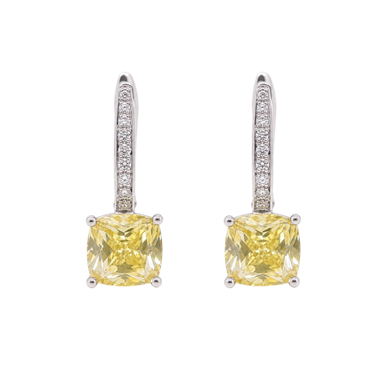 Серьги из серебра c фианитом