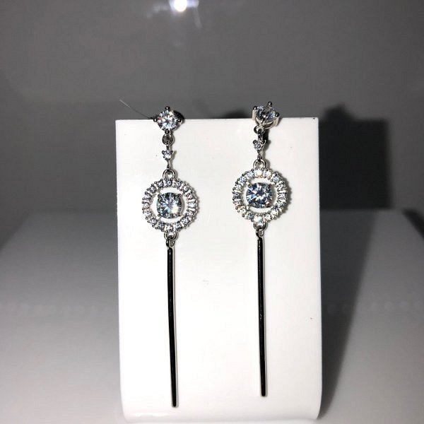 Серьги из серебра c фианитом